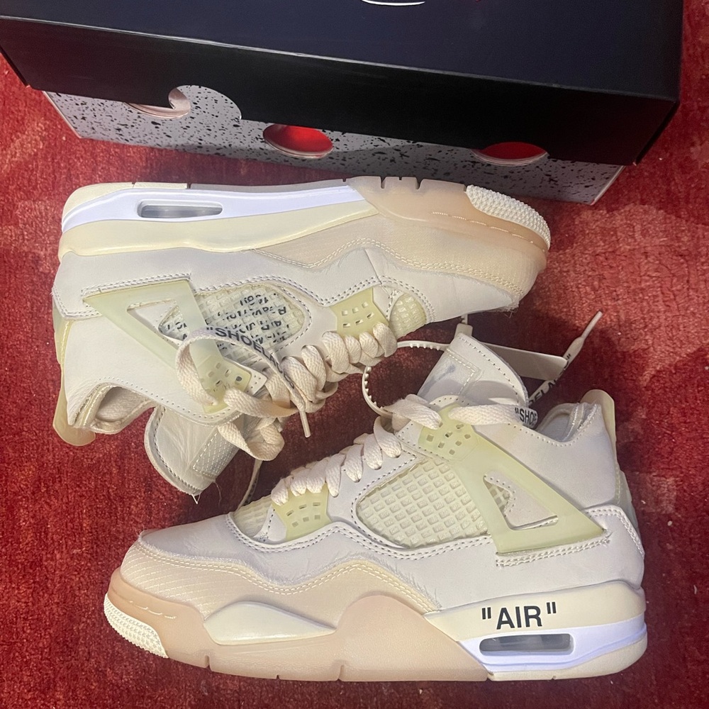 Off-White x Wmns Air Jordan 4 Retro SP 'Sail'. - Picture 3 of 15